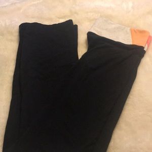 Victoria’s Secret pink size medium yoga pants